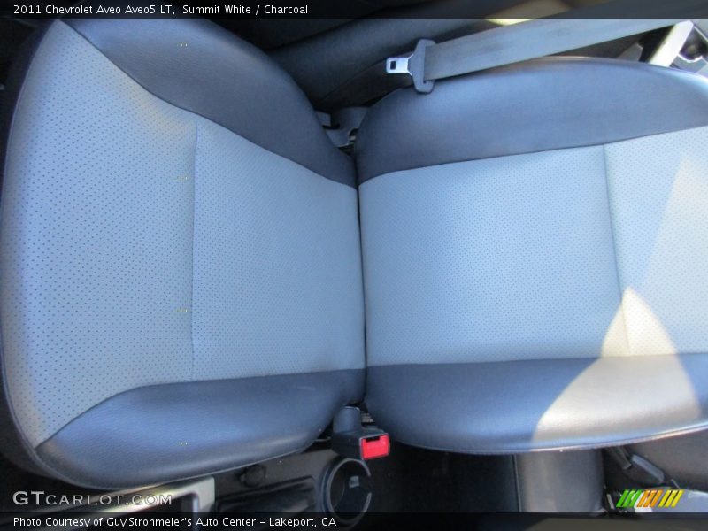 Summit White / Charcoal 2011 Chevrolet Aveo Aveo5 LT
