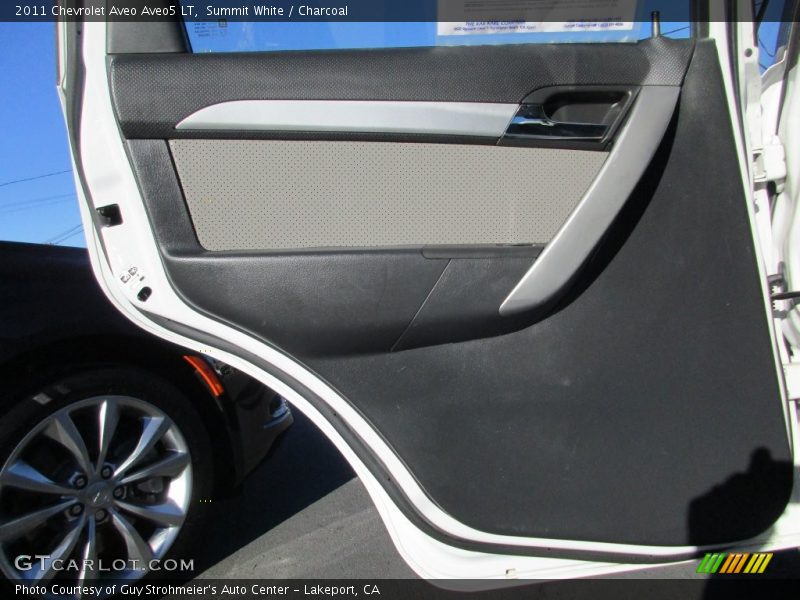 Summit White / Charcoal 2011 Chevrolet Aveo Aveo5 LT