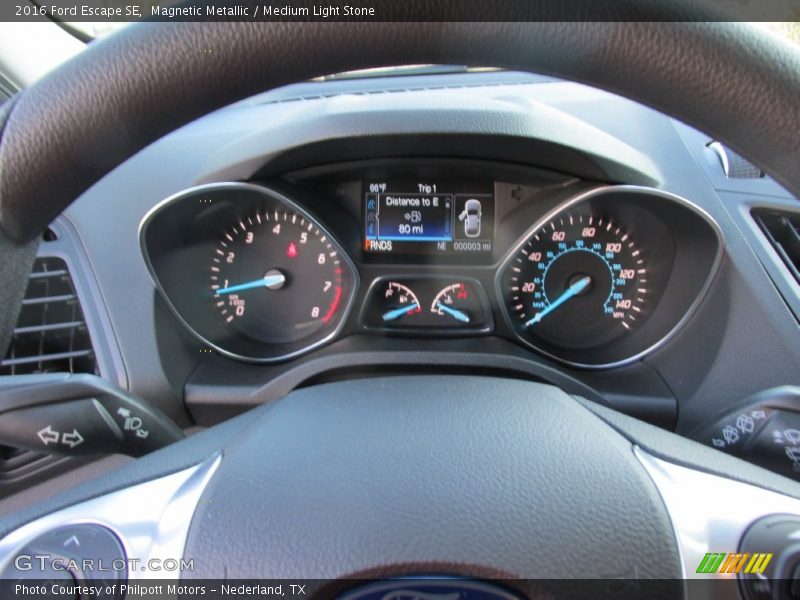 Magnetic Metallic / Medium Light Stone 2016 Ford Escape SE
