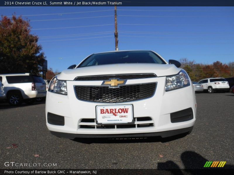 Summit White / Jet Black/Medium Titanium 2014 Chevrolet Cruze LS