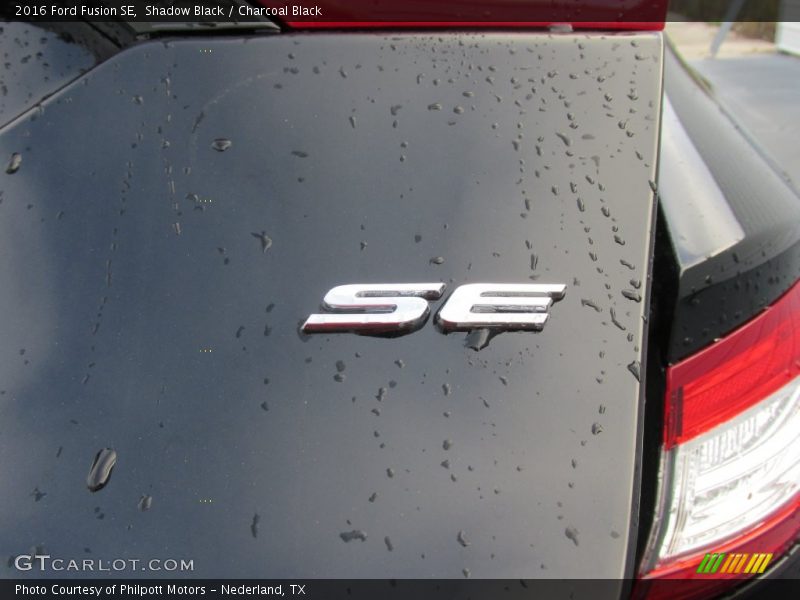 Shadow Black / Charcoal Black 2016 Ford Fusion SE