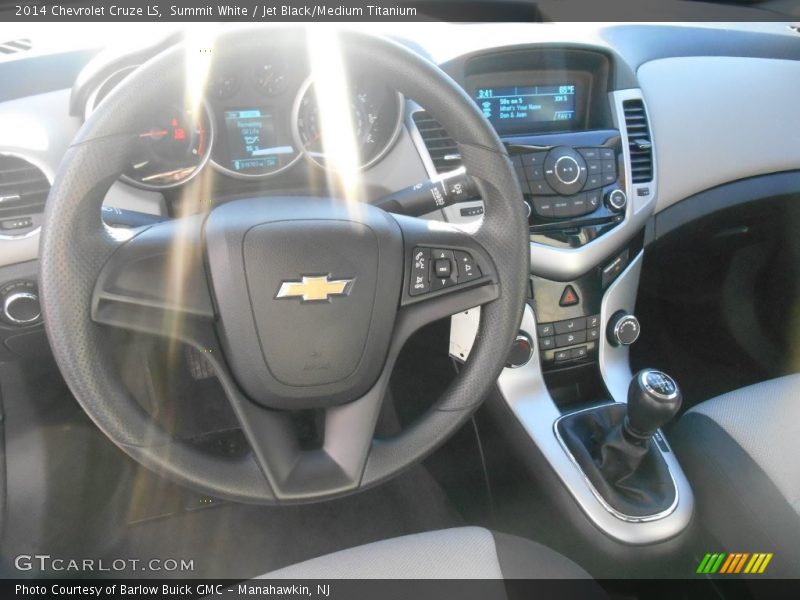 Summit White / Jet Black/Medium Titanium 2014 Chevrolet Cruze LS