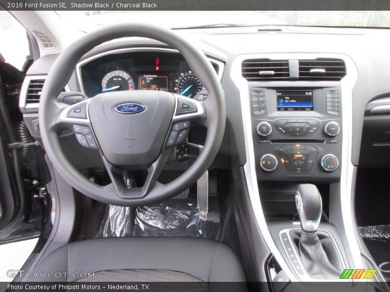 Shadow Black / Charcoal Black 2016 Ford Fusion SE
