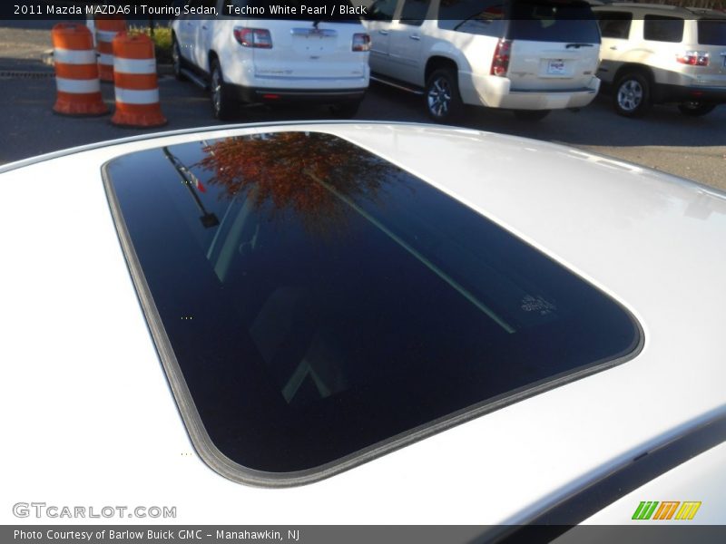 Techno White Pearl / Black 2011 Mazda MAZDA6 i Touring Sedan