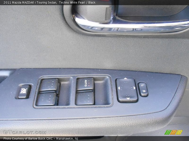 Techno White Pearl / Black 2011 Mazda MAZDA6 i Touring Sedan