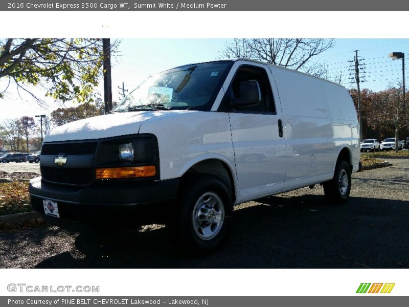 Summit White / Medium Pewter 2016 Chevrolet Express 3500 Cargo WT