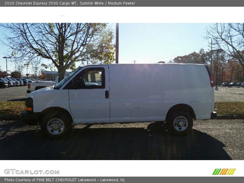 Summit White / Medium Pewter 2016 Chevrolet Express 3500 Cargo WT