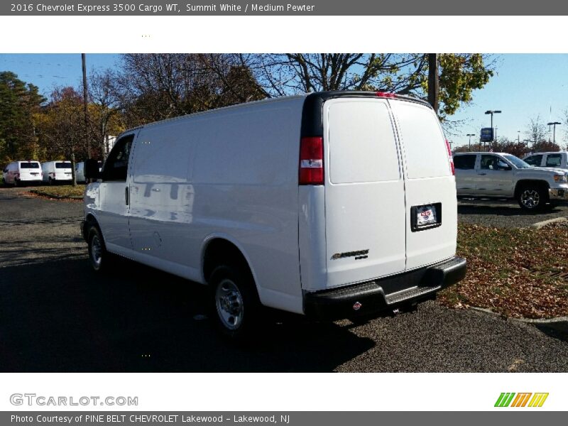 Summit White / Medium Pewter 2016 Chevrolet Express 3500 Cargo WT