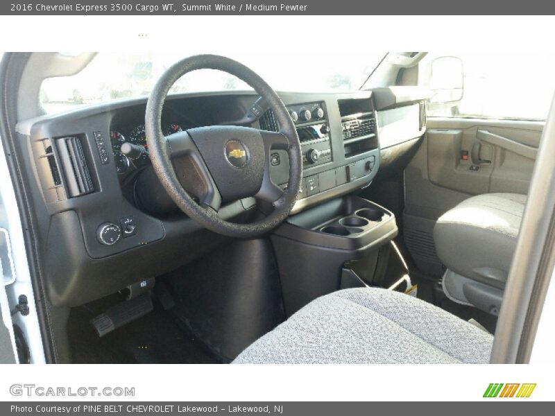 Summit White / Medium Pewter 2016 Chevrolet Express 3500 Cargo WT