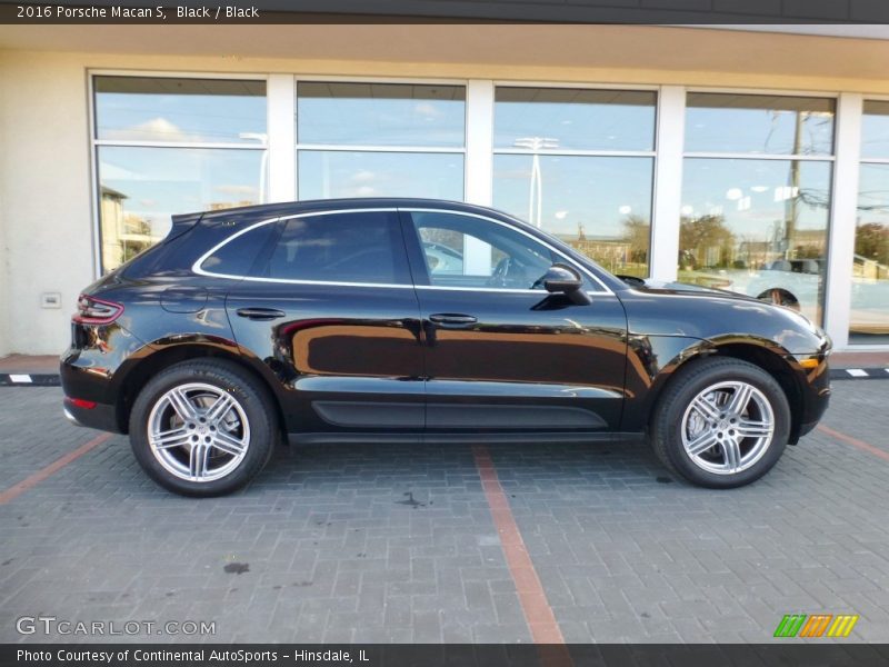 Black / Black 2016 Porsche Macan S