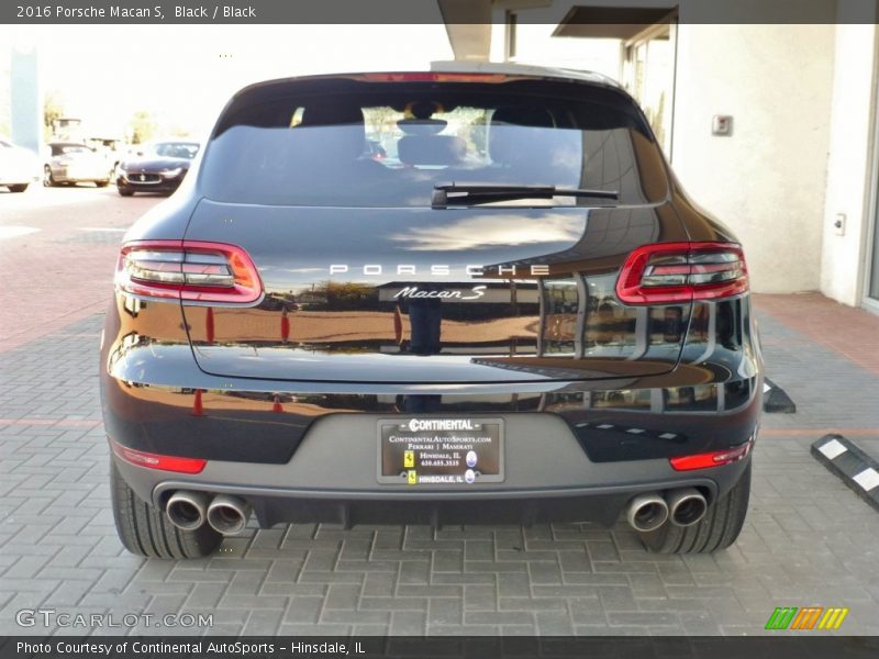 Black / Black 2016 Porsche Macan S