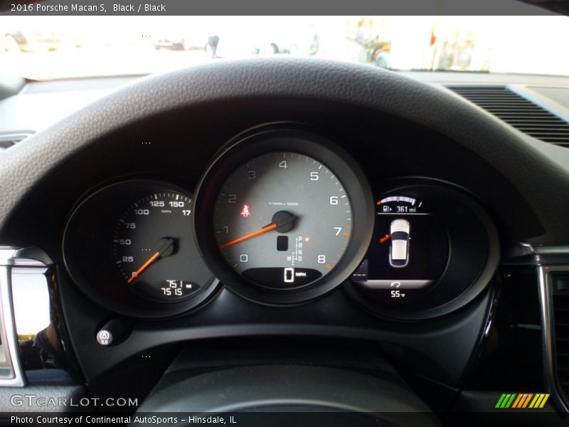 Black / Black 2016 Porsche Macan S