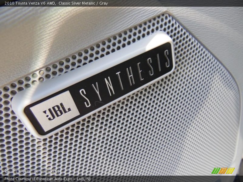 Classic Silver Metallic / Gray 2010 Toyota Venza V6 AWD