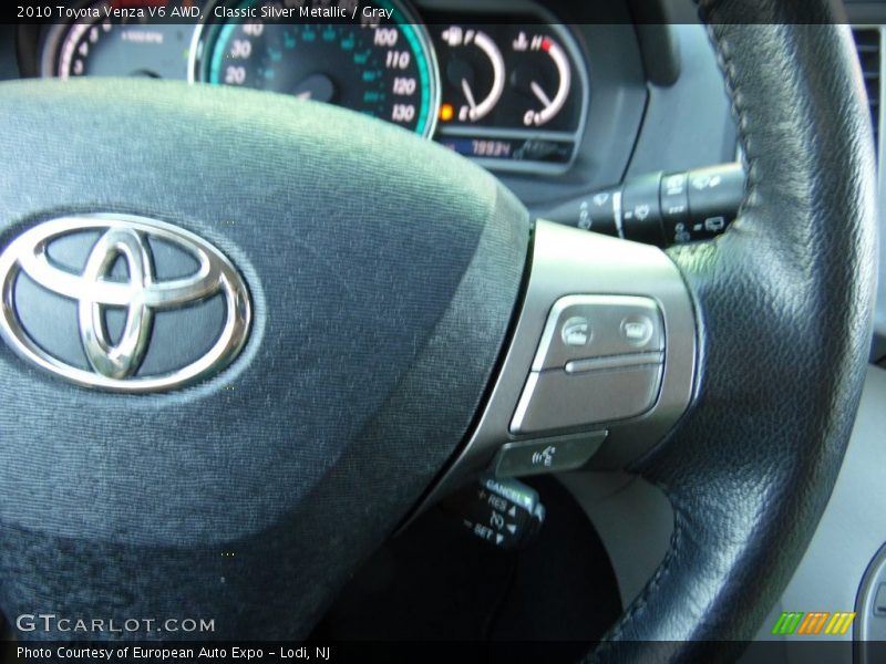 Classic Silver Metallic / Gray 2010 Toyota Venza V6 AWD