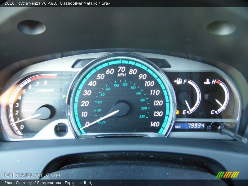 Classic Silver Metallic / Gray 2010 Toyota Venza V6 AWD