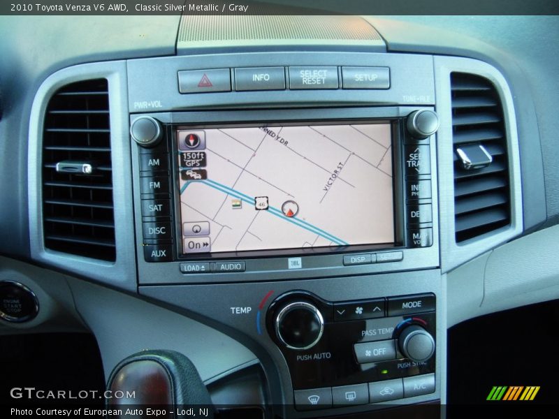 Classic Silver Metallic / Gray 2010 Toyota Venza V6 AWD