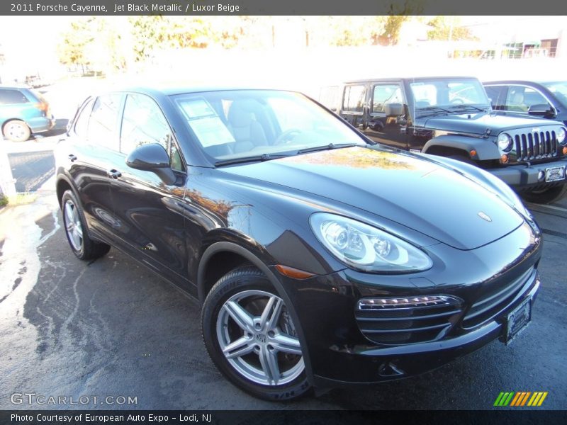 Jet Black Metallic / Luxor Beige 2011 Porsche Cayenne