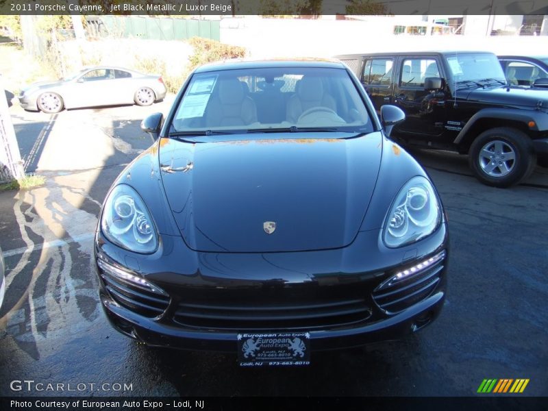 Jet Black Metallic / Luxor Beige 2011 Porsche Cayenne