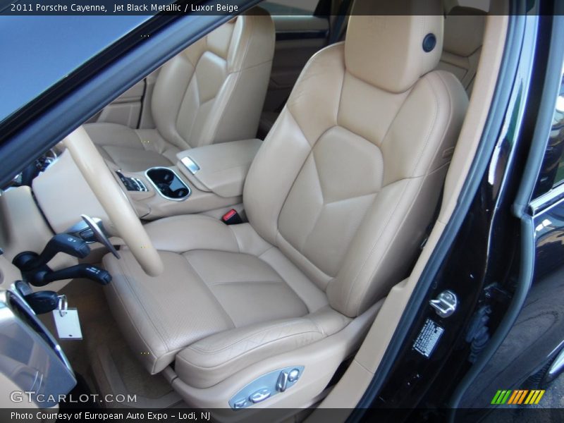 Jet Black Metallic / Luxor Beige 2011 Porsche Cayenne