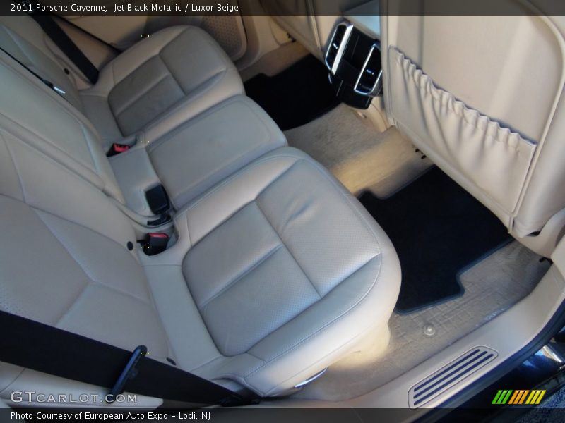 Jet Black Metallic / Luxor Beige 2011 Porsche Cayenne