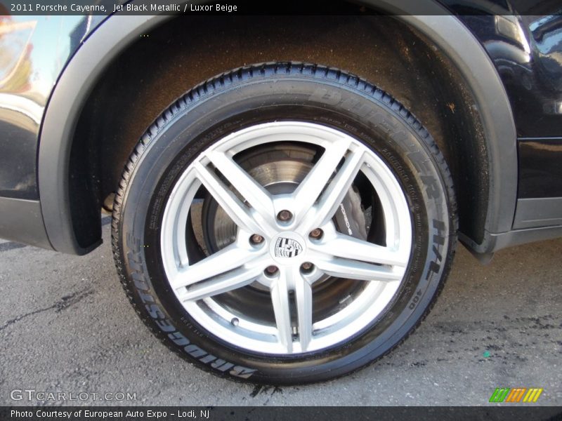 Jet Black Metallic / Luxor Beige 2011 Porsche Cayenne