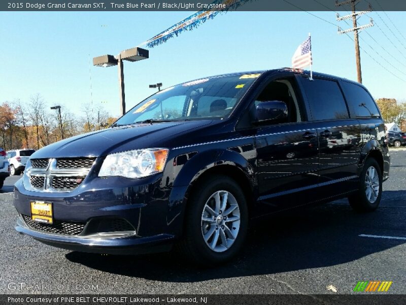 True Blue Pearl / Black/Light Graystone 2015 Dodge Grand Caravan SXT