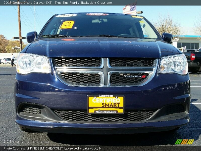 True Blue Pearl / Black/Light Graystone 2015 Dodge Grand Caravan SXT