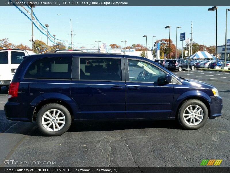 True Blue Pearl / Black/Light Graystone 2015 Dodge Grand Caravan SXT