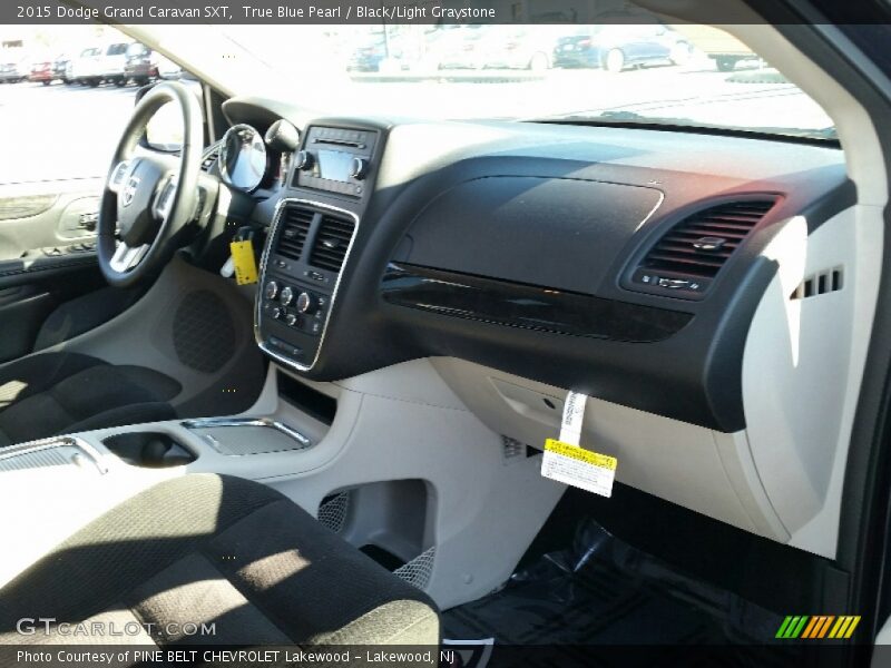 True Blue Pearl / Black/Light Graystone 2015 Dodge Grand Caravan SXT