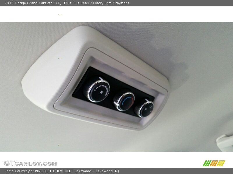 True Blue Pearl / Black/Light Graystone 2015 Dodge Grand Caravan SXT