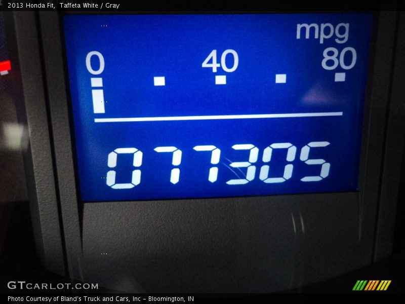 Taffeta White / Gray 2013 Honda Fit