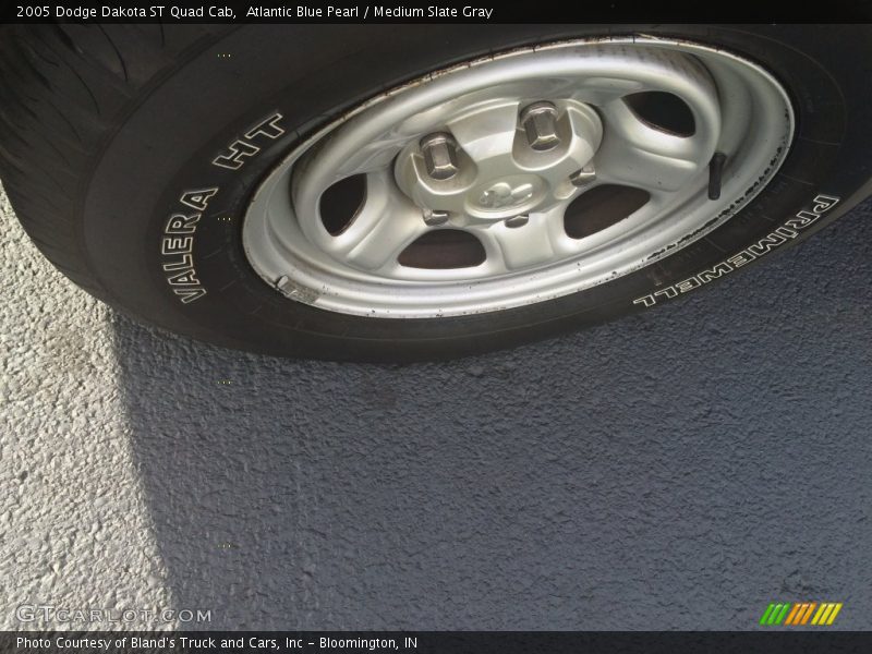 Atlantic Blue Pearl / Medium Slate Gray 2005 Dodge Dakota ST Quad Cab