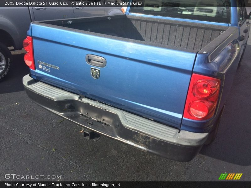 Atlantic Blue Pearl / Medium Slate Gray 2005 Dodge Dakota ST Quad Cab