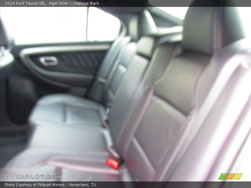 Ingot Silver / Charcoal Black 2014 Ford Taurus SEL