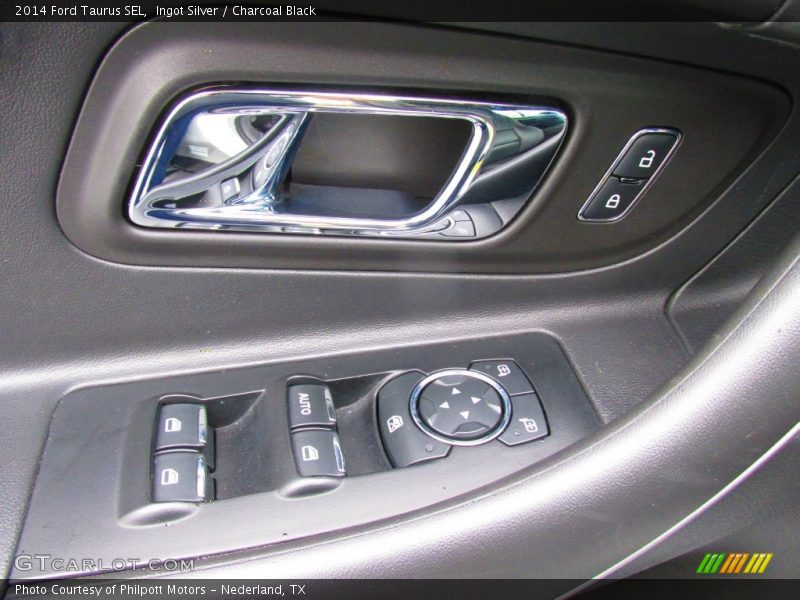 Ingot Silver / Charcoal Black 2014 Ford Taurus SEL