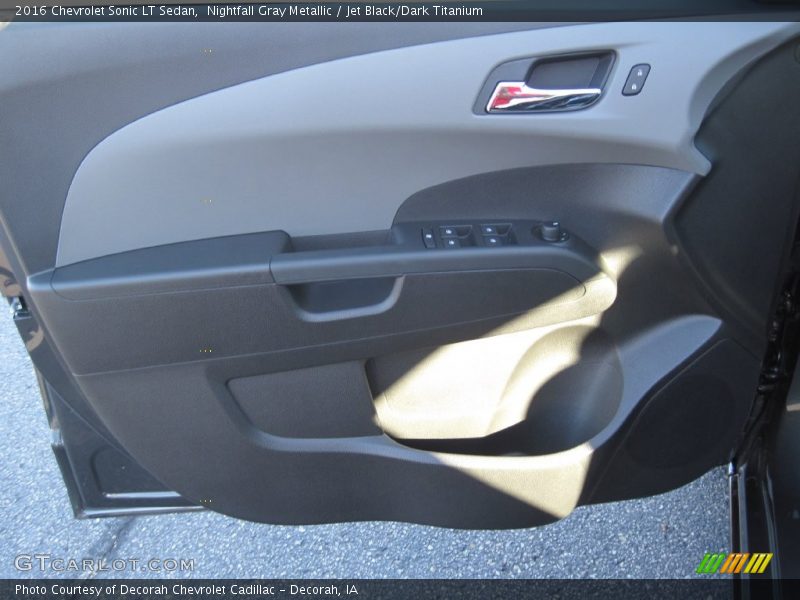 Nightfall Gray Metallic / Jet Black/Dark Titanium 2016 Chevrolet Sonic LT Sedan