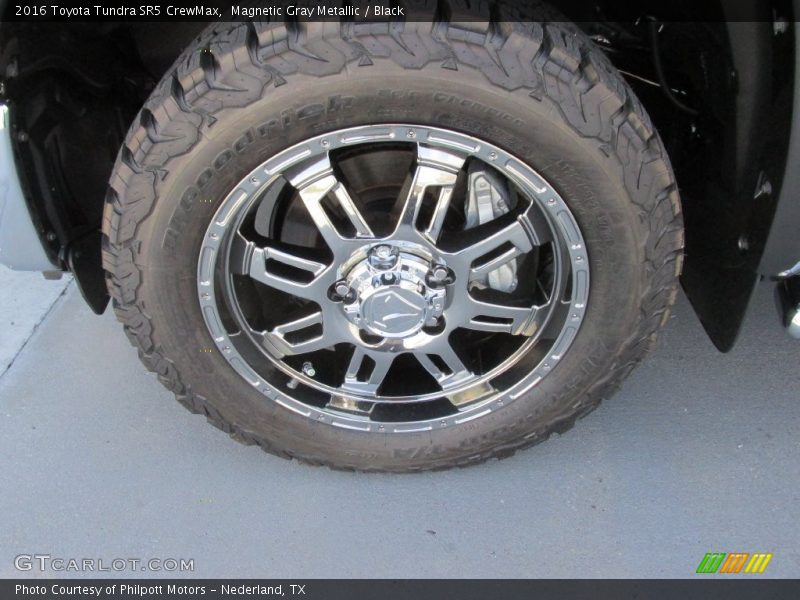 Magnetic Gray Metallic / Black 2016 Toyota Tundra SR5 CrewMax