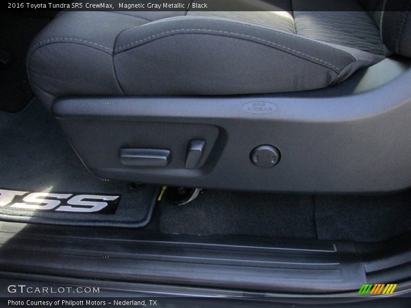 Magnetic Gray Metallic / Black 2016 Toyota Tundra SR5 CrewMax