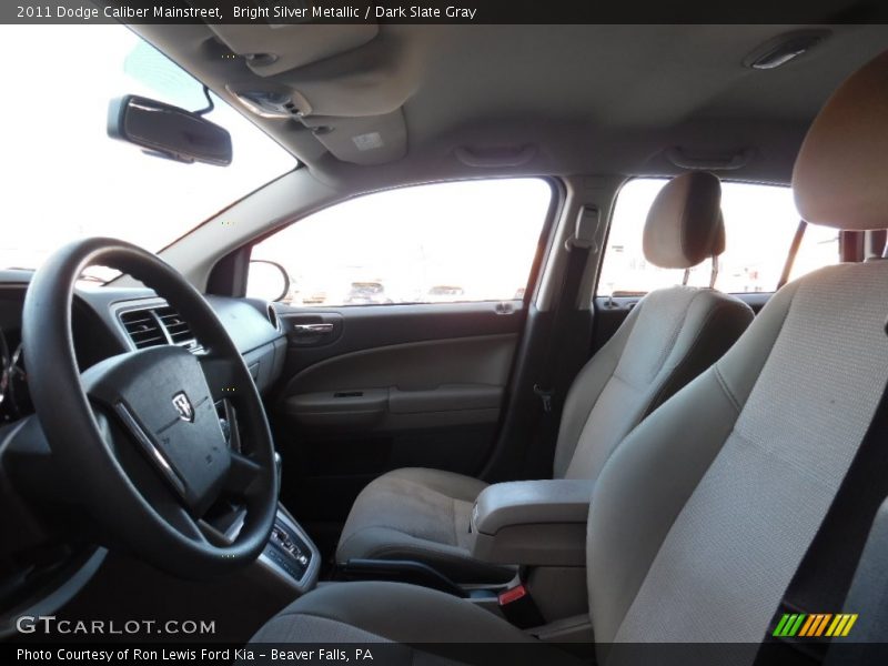 Bright Silver Metallic / Dark Slate Gray 2011 Dodge Caliber Mainstreet