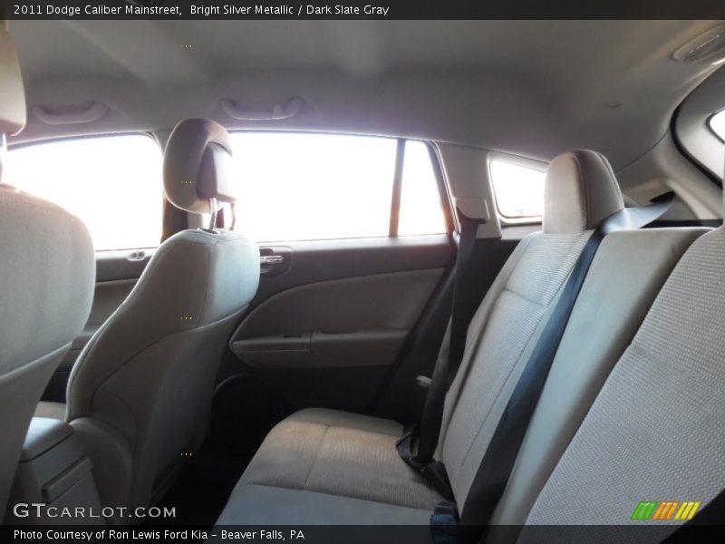 Bright Silver Metallic / Dark Slate Gray 2011 Dodge Caliber Mainstreet