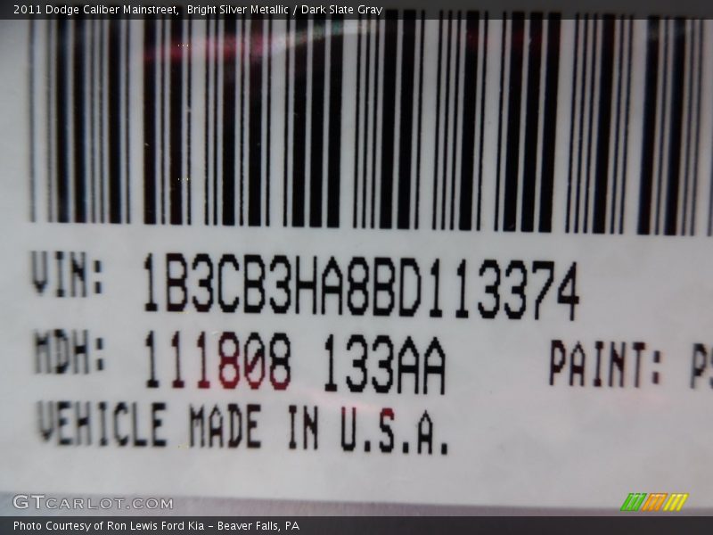 Bright Silver Metallic / Dark Slate Gray 2011 Dodge Caliber Mainstreet