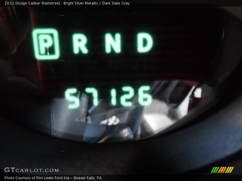 Bright Silver Metallic / Dark Slate Gray 2011 Dodge Caliber Mainstreet