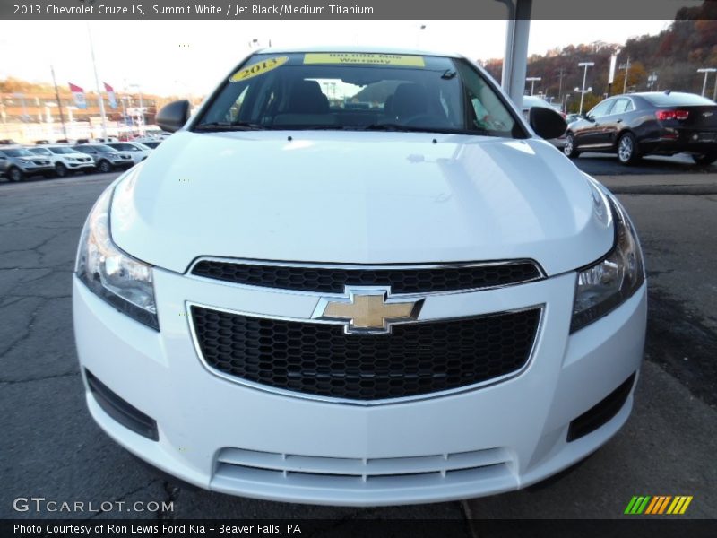 Summit White / Jet Black/Medium Titanium 2013 Chevrolet Cruze LS