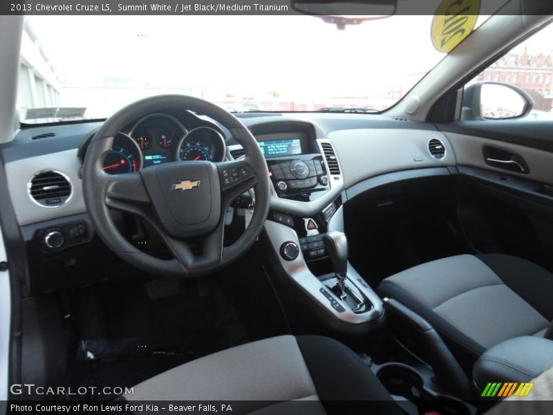 Summit White / Jet Black/Medium Titanium 2013 Chevrolet Cruze LS