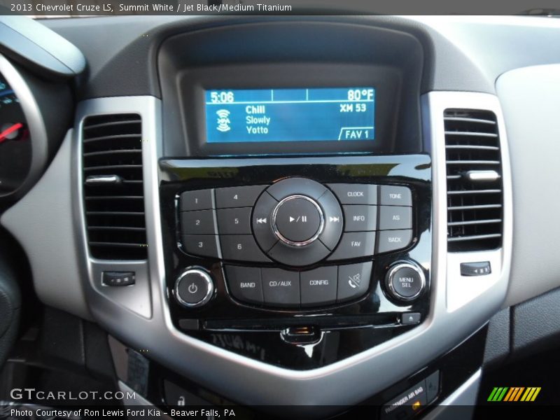 Summit White / Jet Black/Medium Titanium 2013 Chevrolet Cruze LS