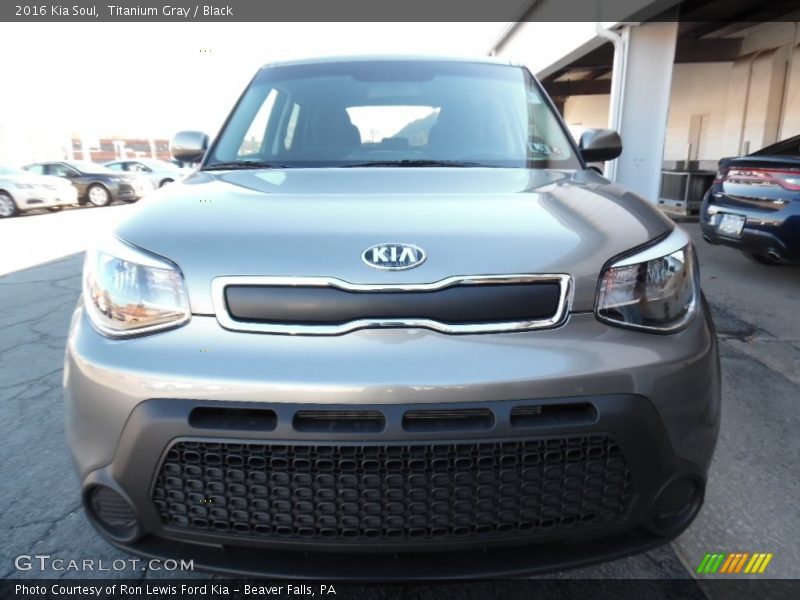 Titanium Gray / Black 2016 Kia Soul