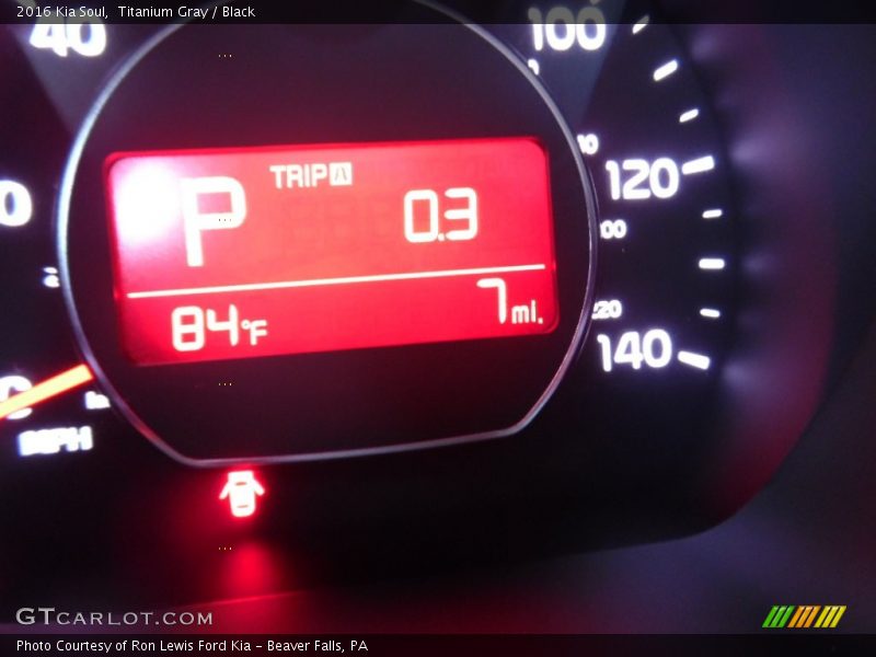 Titanium Gray / Black 2016 Kia Soul