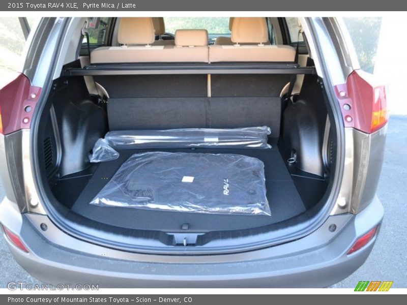 Pyrite Mica / Latte 2015 Toyota RAV4 XLE