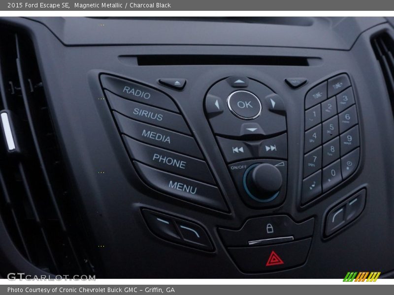 Magnetic Metallic / Charcoal Black 2015 Ford Escape SE