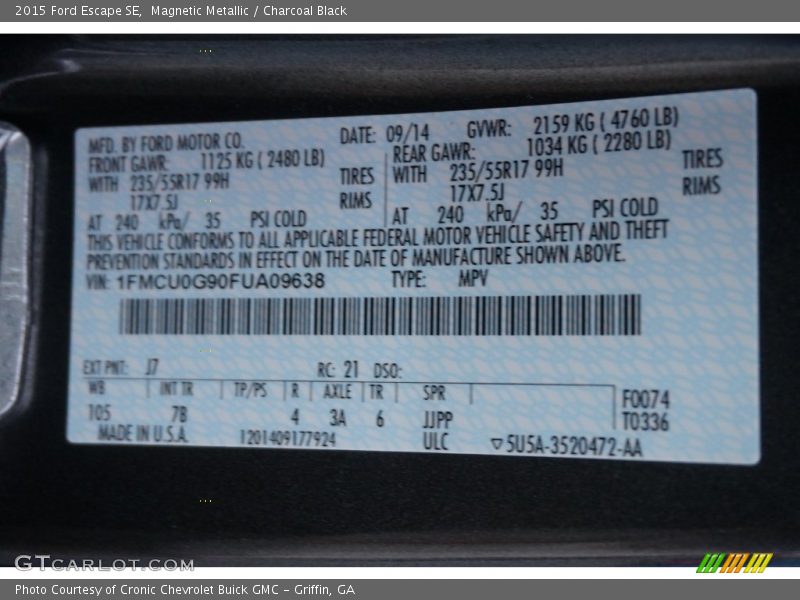 Magnetic Metallic / Charcoal Black 2015 Ford Escape SE